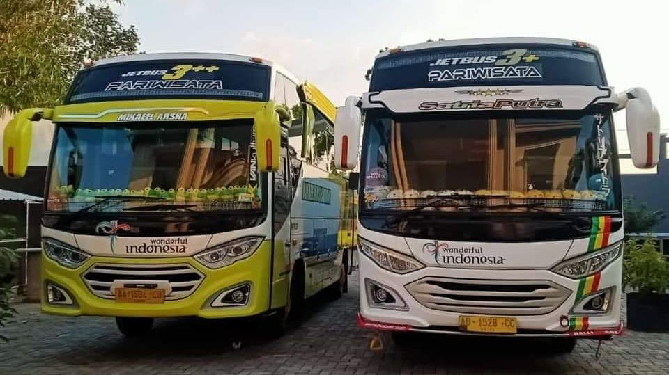 Sewa Bus Pariwisata